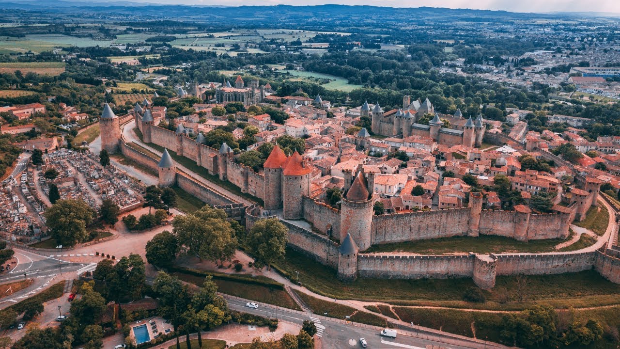 Chateau, Wineries & Medieval Cities in FRANCE