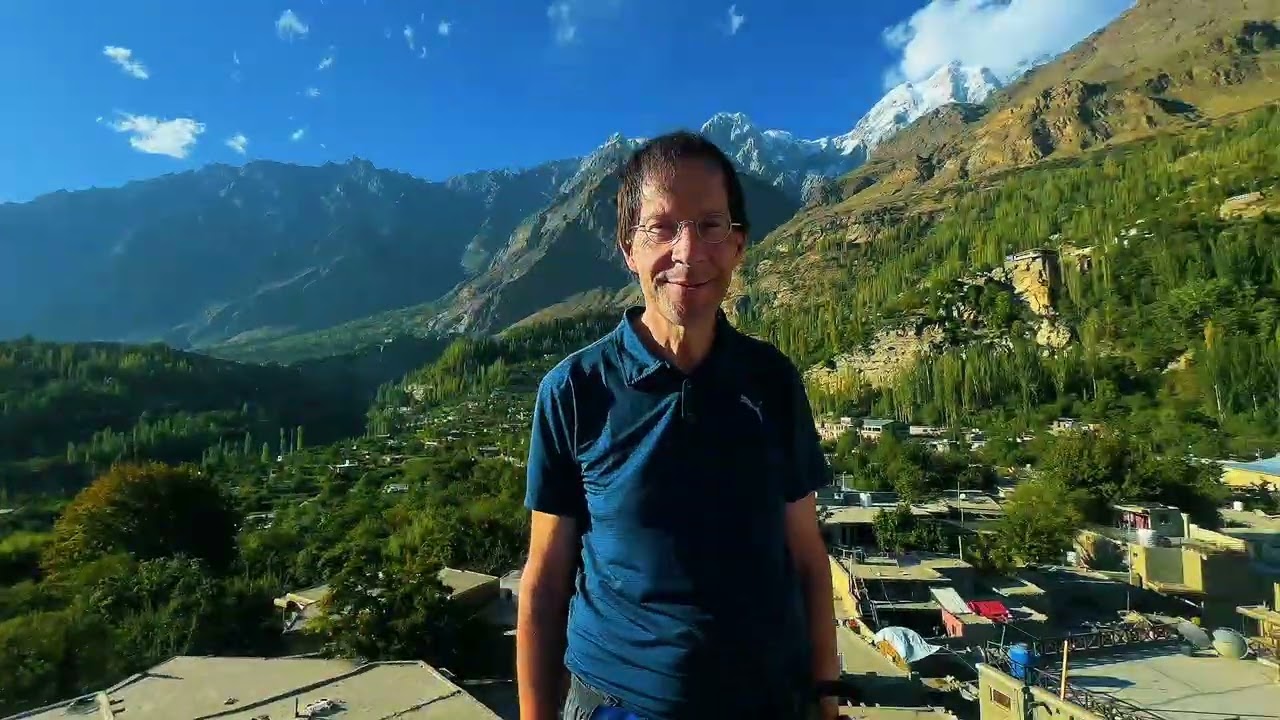 Altit Fort Hunza 🇵🇰 | Rooftop Views of Hunza Valley | A German Visitor Explores Northern Pakistan 