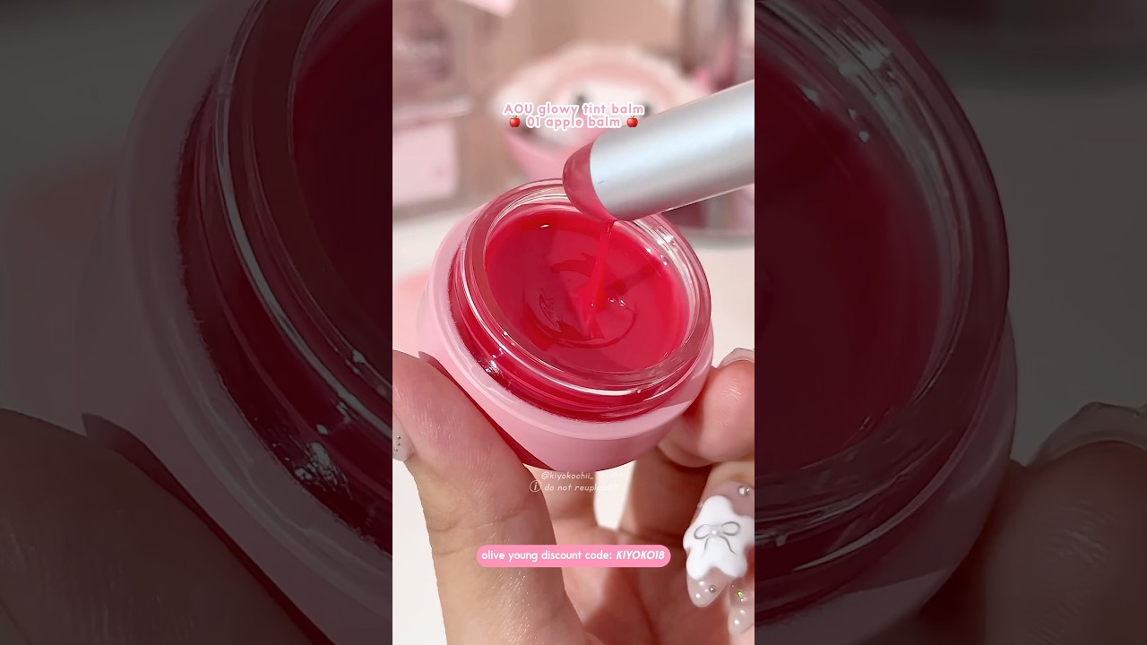 AOU glowy tint balm in 01 apple balm 🍎🌸 #aouglowytintbalm #kbeauty #koreanmakeup #lipbalm #shorts