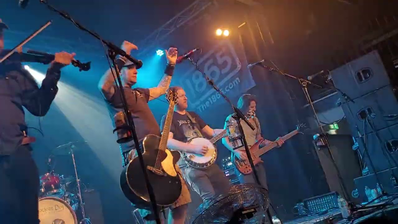 Ferocious Dog - 'Lee's Tune'