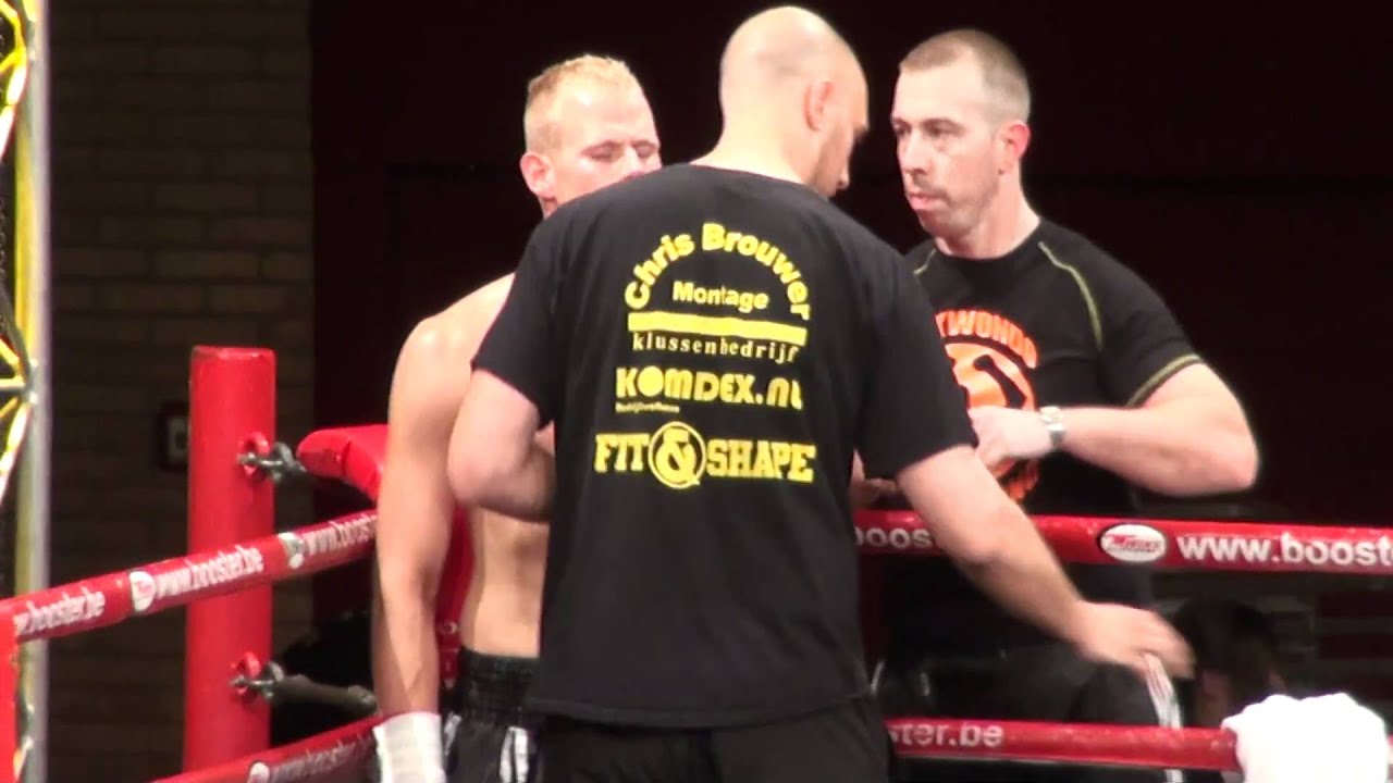 Bari gym (3e gala) Sebastiaan vs. Marcel   1e ronde