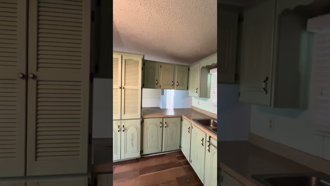 160 Intracoastal Village Ct