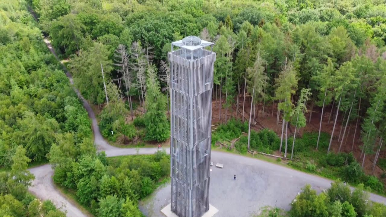 Naturpark Arnsberg und Möhneseeturm | hydrapx [drone cinematic]