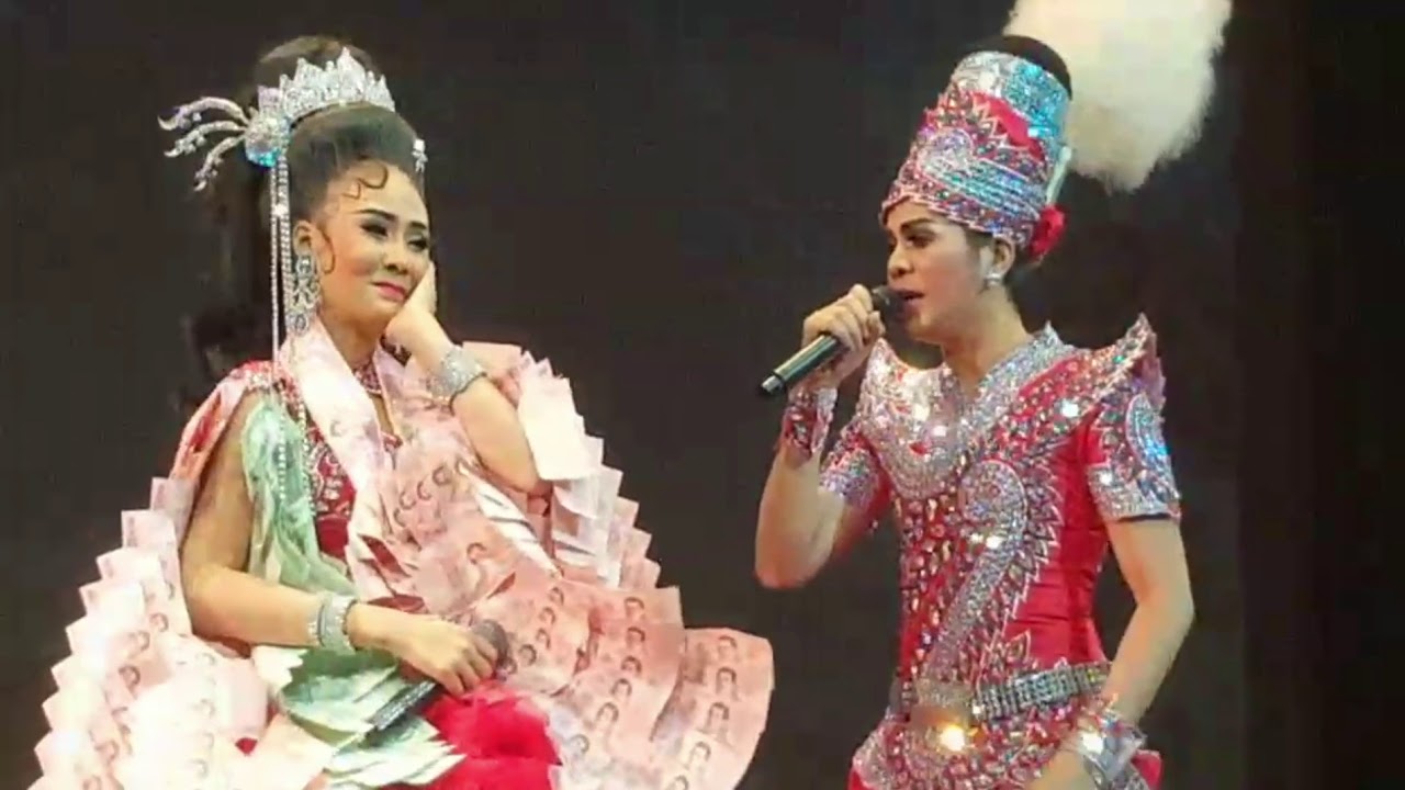 กลอนง้องอนฟินๆ_หมิว เขมจิรา & นพรัตน์ (นิราศรัก เมืองราด) งานรับเชิญ