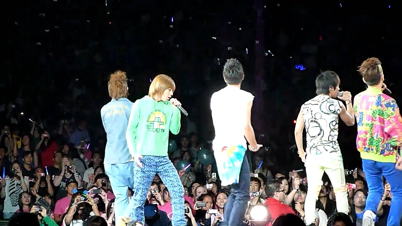 [fancam] 100904 SHINee- Replay ~ Noona Nomu Yeppo [SMTOWN LIVE 2010 in LA]