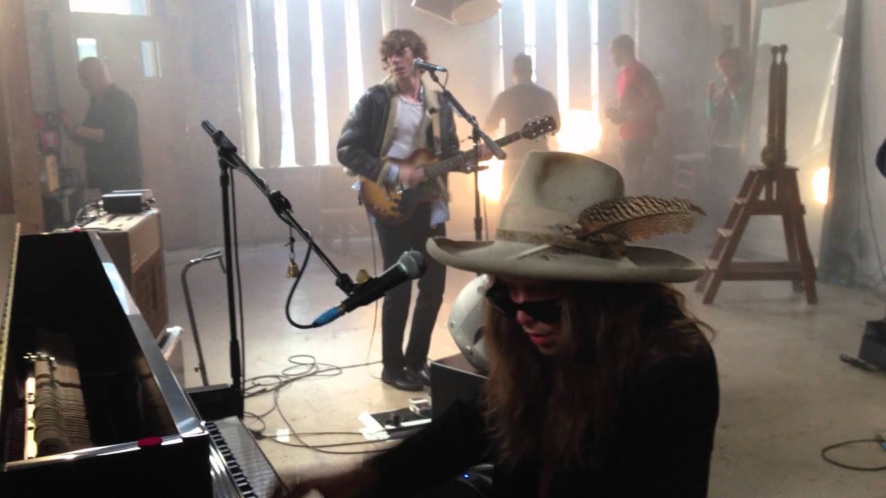 Johnny Borrell & Zazou