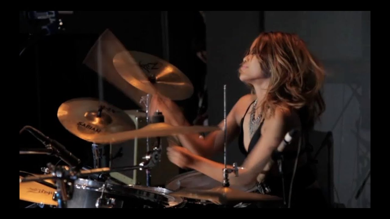Salin Gas drum solo - Kara Dura Live in Ibiza 2012