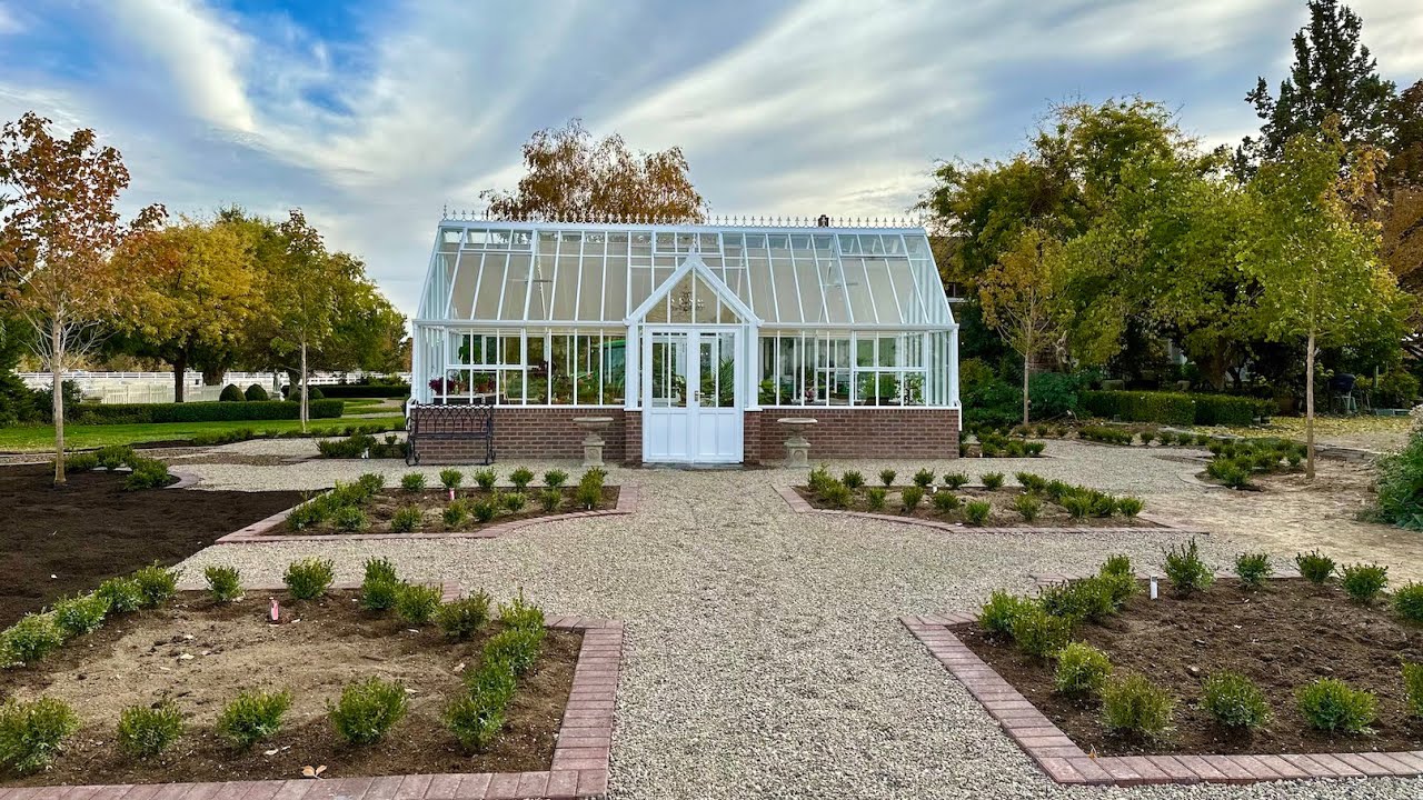 Beautiful Glass Greenhouse Installation from Start to Finish! 🤩🙌🥰