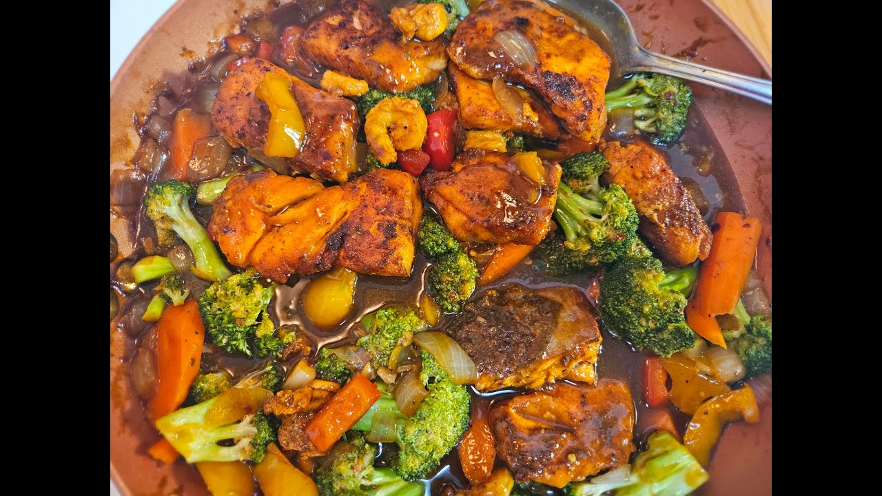 Salmon and Shrimp Stir fry #stirfry #weeknightdinners #airfryerrecipes #cooking