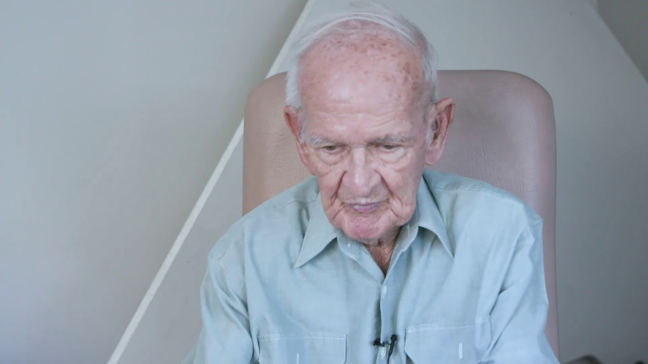 WWII Vet Gordon Wallace Rat of Tobruk Shares Incredible Story About Firing at Germans, ANZAC HEROES