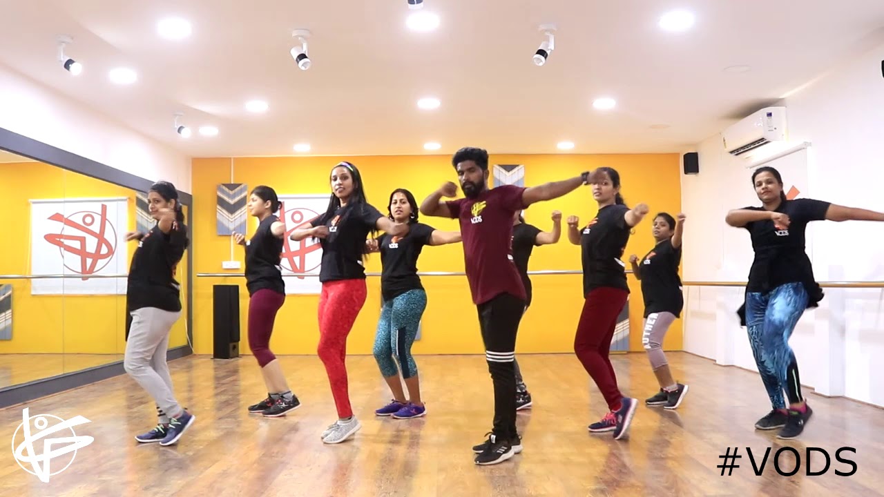 ZUMBA fitness Daddy Mummy| Urvashi Rautela | Kunal Khemu | DSP