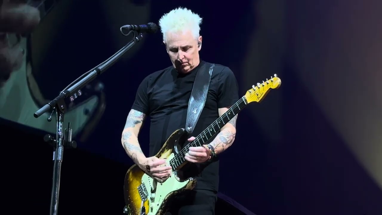 PEARL JAM *DAUGHTER* WOMEN’S REPRODUCTIVE RIGHTS live in BALTIMORE 9/12/24 concert CFG Bank Arena 4k