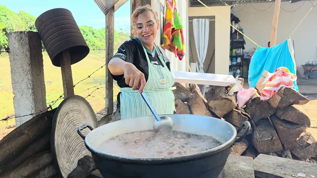 ¡No Vas a Creer Lo Feliz Que Esta Yohana Cocinando!🔥🤯