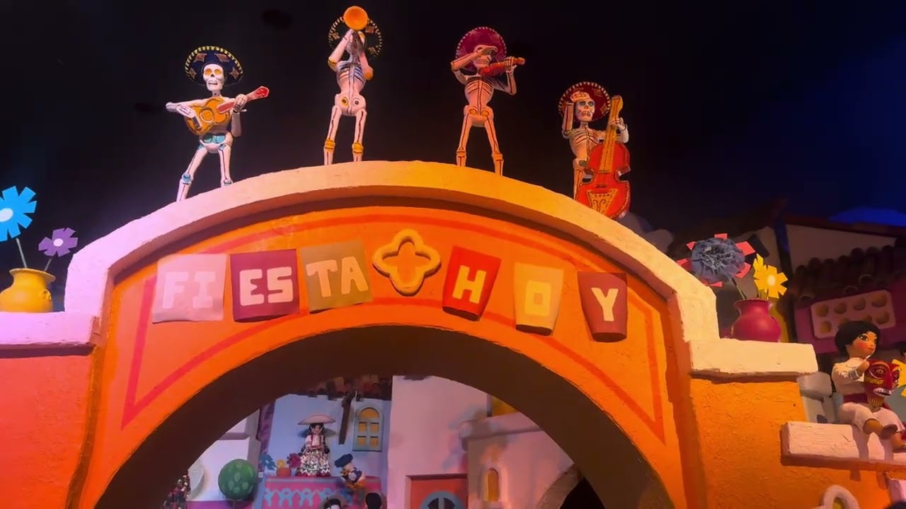 Gran Fiesta Tour Starring The Three Caballeros POV