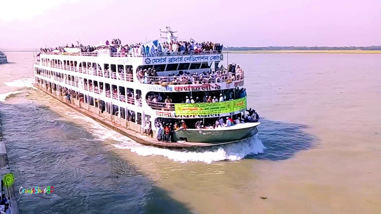 কেউ ভয় পাবেন না | দেখুন হঠাৎ ২ লঞ্চ এর মধ্যে কি গতির ঝড় | চরমোনাই থেকে আসার সময় মাঝ নদীতে এই রেস হয়