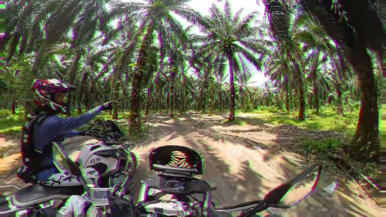 Epic Johor Dual ADV Ride — Hidden Peaks, Green Lake & Soft Sand Trails!