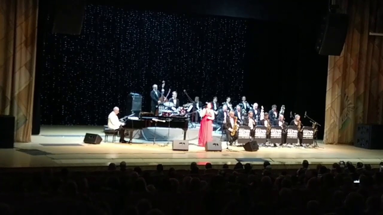Glenn Miller Orchestra - I Know Why