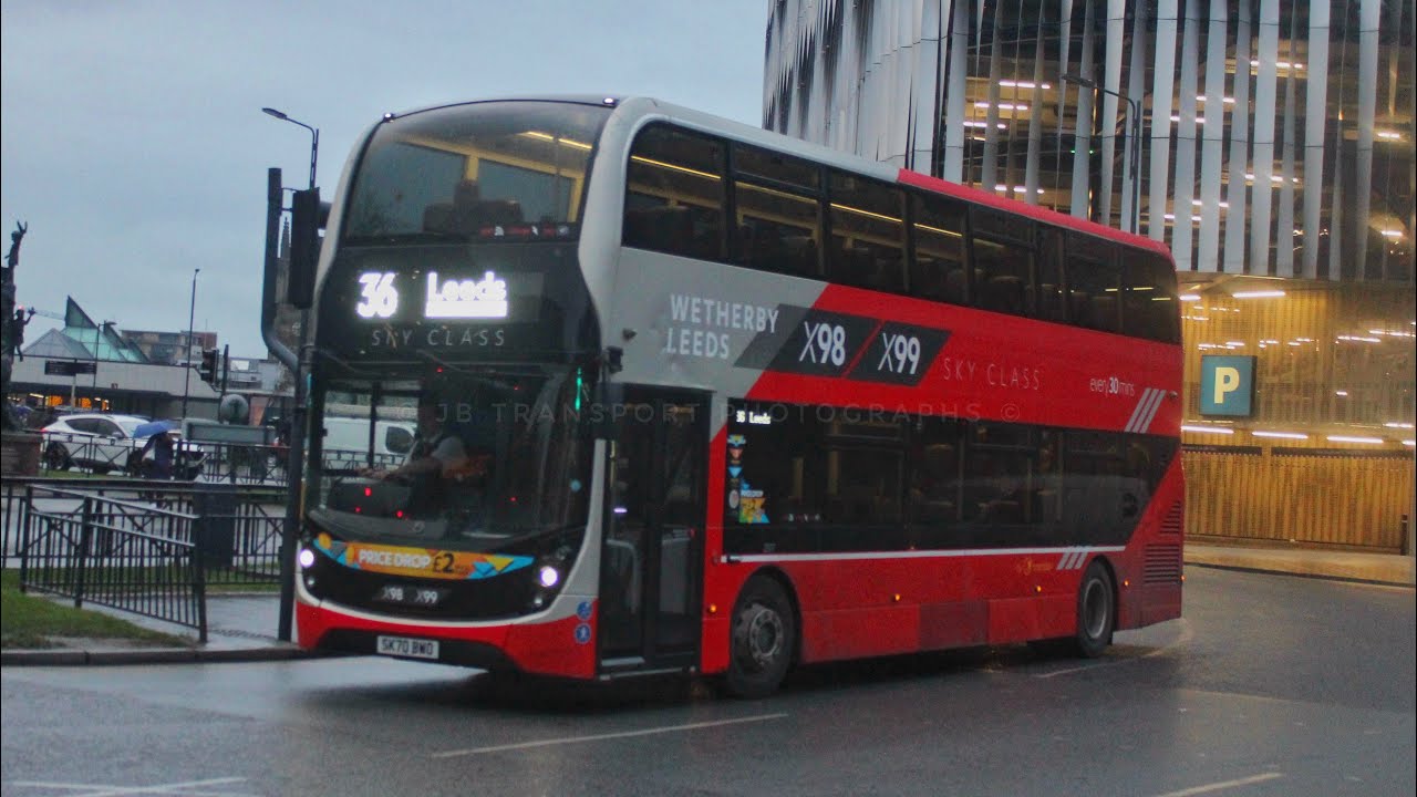 [On the 36] The Harrogate Bus Company 2017 SK70 BWO