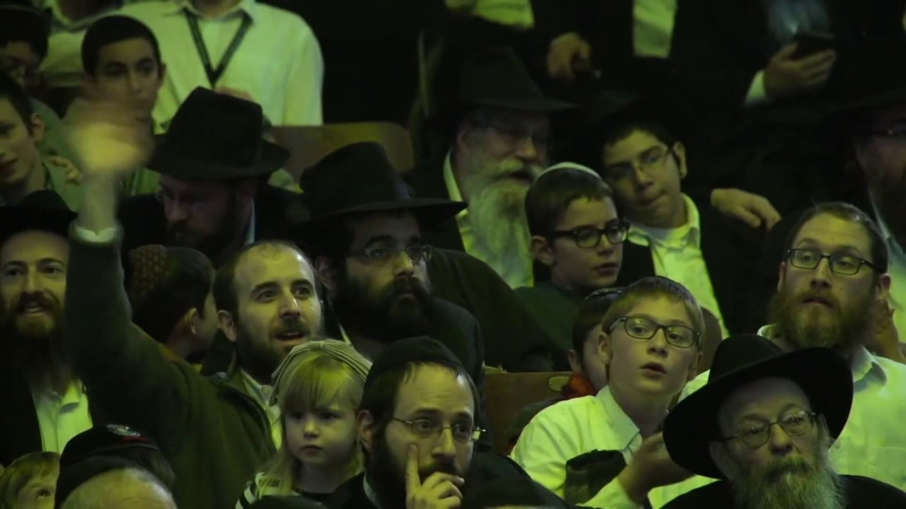 Chabad Nigunim On clarinet By Avi & Yehuda Piamenta