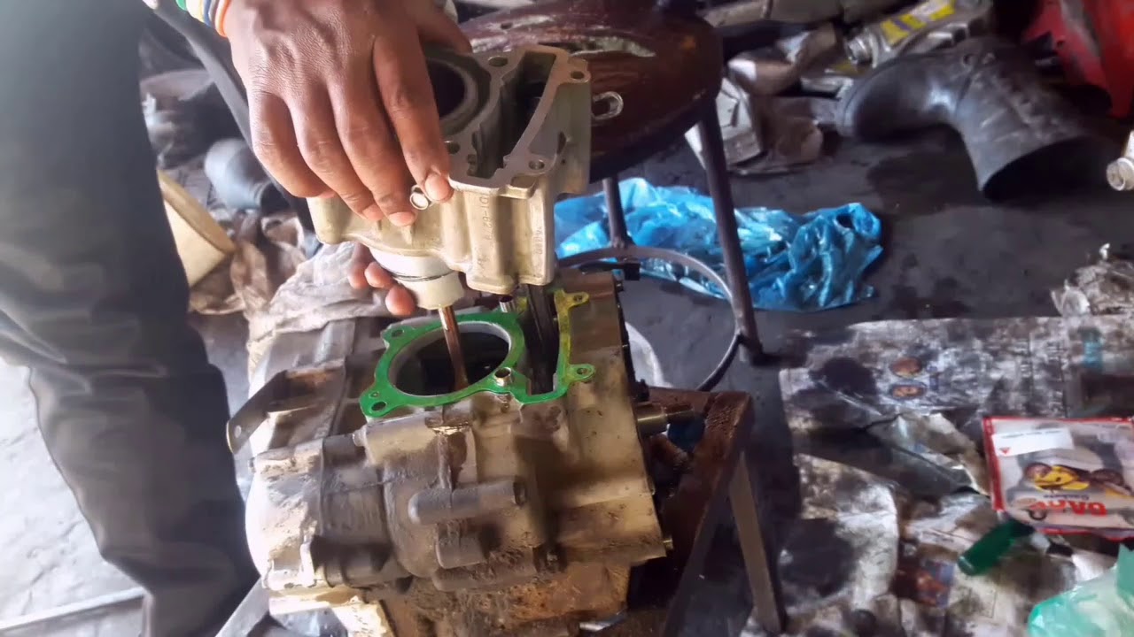 Half Engine assembled of YZF Yamaha R15 Manoj Gupta Nepal