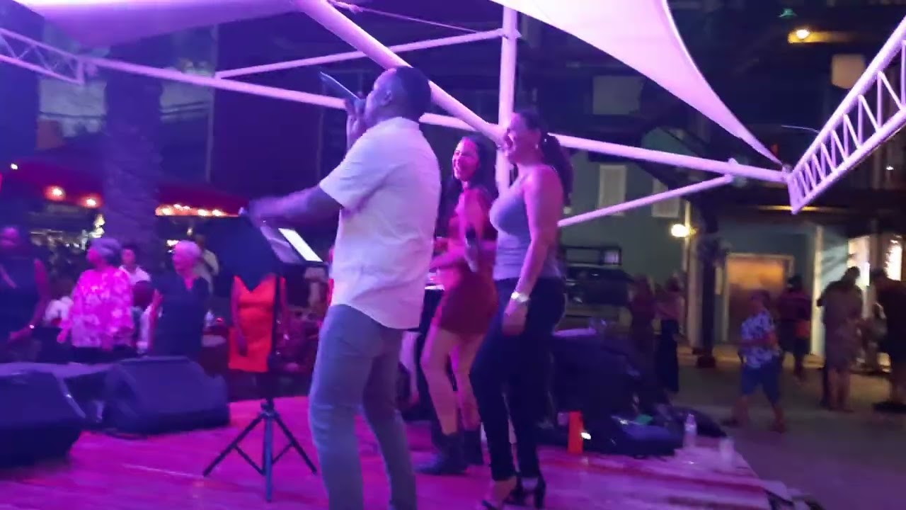 #curacao last night, 19 december 2025, moving forward, live and #enjoy life. #bluewave