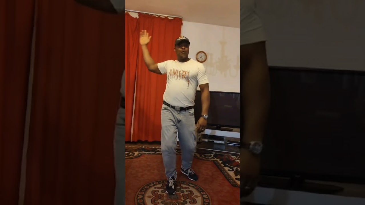 IGHOARIOBA BY THE OZIYA 1 OF EDO MUSIK 