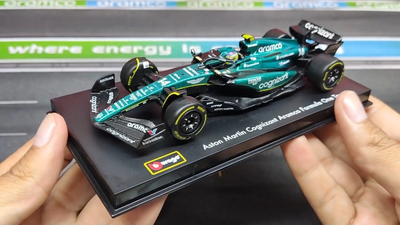 ¡Aston Martin AMR23 Fernando Alonso Bburago 1:43! | Review