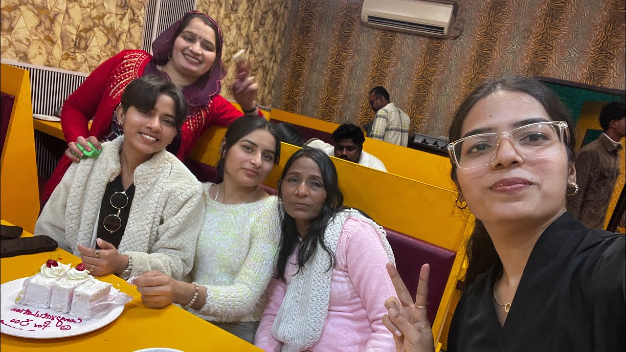Enjoy with family today 😍❤️#ishudaglavlogs #ishu 