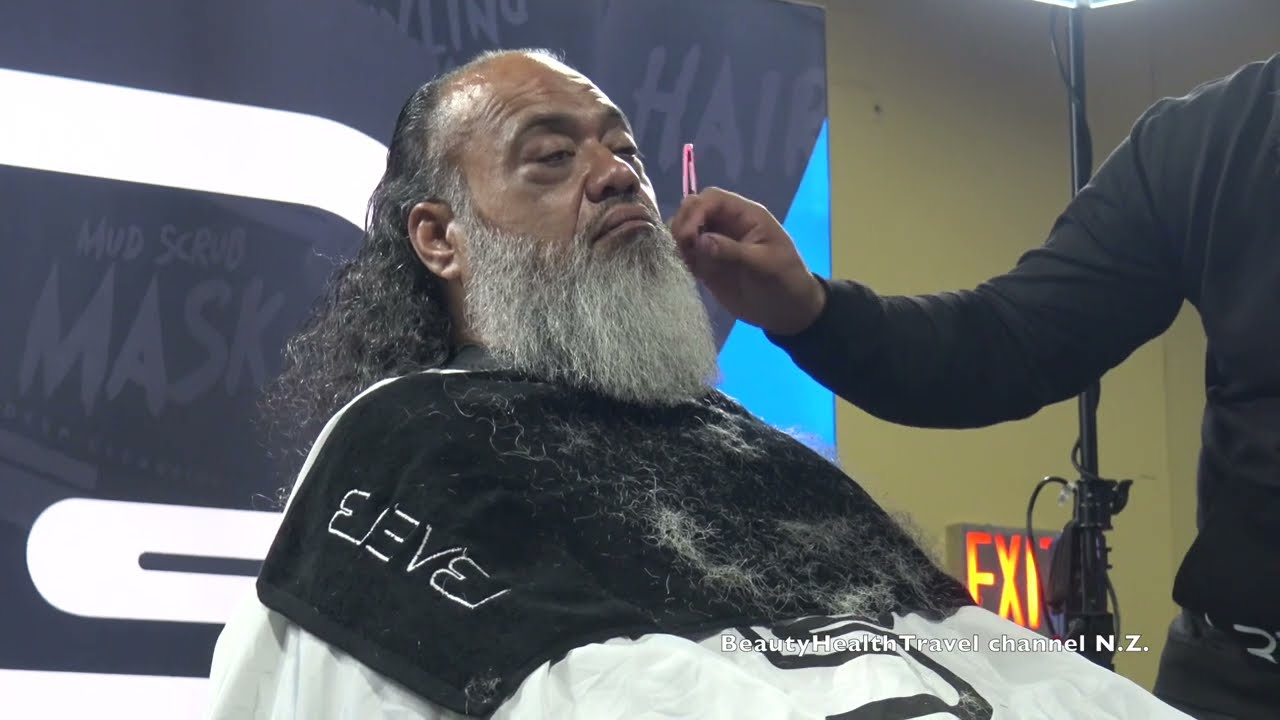 Beard Trim shaping by Mr Official
