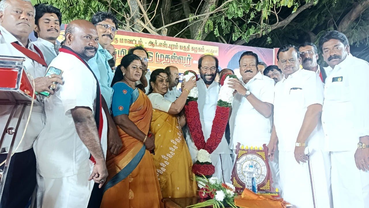 5 ஆண்டு திமுக அரசின் சாதனை விளக்க பொதுக்கூட்டம் திருச்சி சிவா பங்கேற்பு