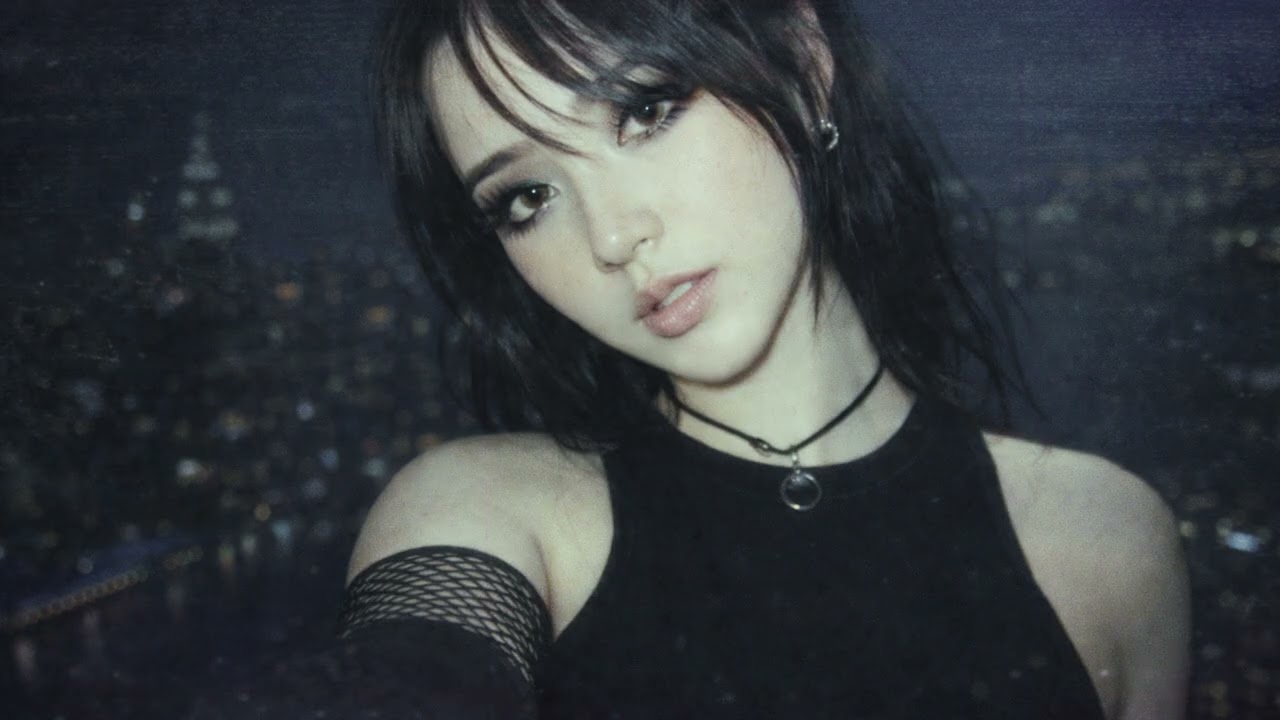 🖤 She Lives in My Silence - Dark Ambient