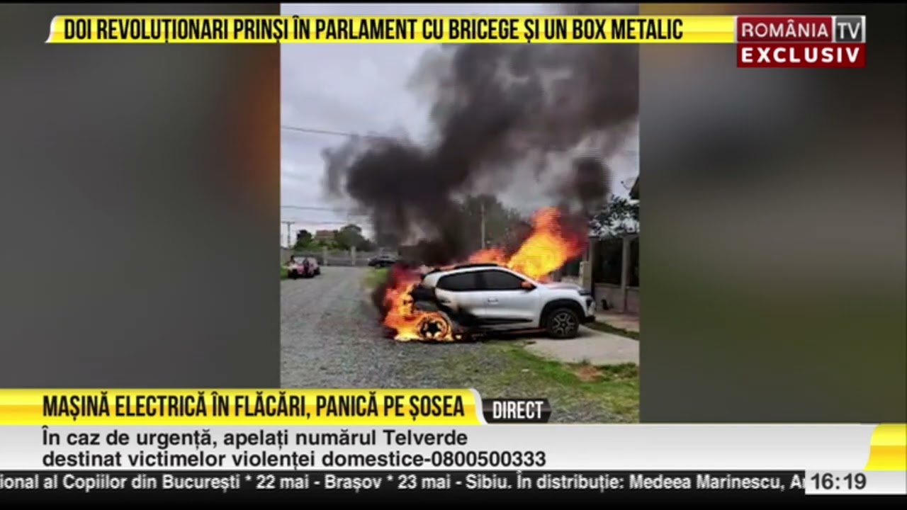 O maşină electrică a luat foc. Proprietara tocmai &icirc;și luase cu ea copilul de la şcoală