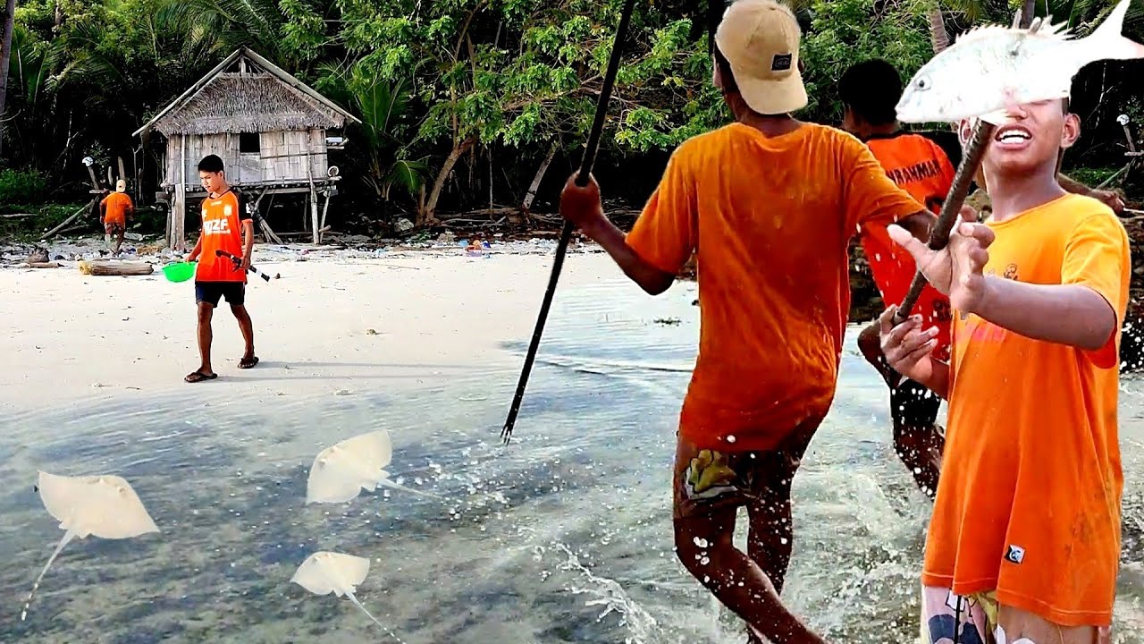 Bikin panik! berburu depan kebun banyak Hewan mematik4n & Biota Laut terjebak saat air surut