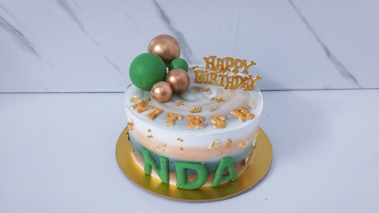 Is  theme per pehli Baar banaya cake