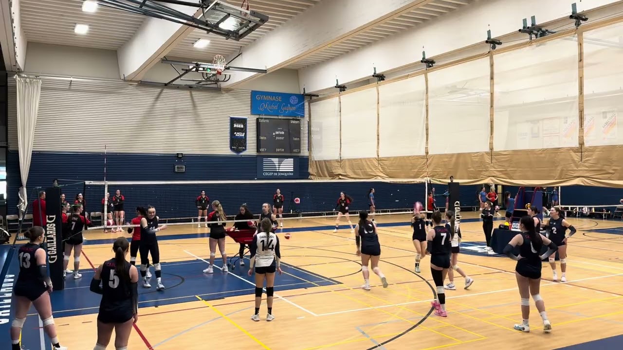 U17F rouge Carcajou VS Lynx Noirs Rive Sud