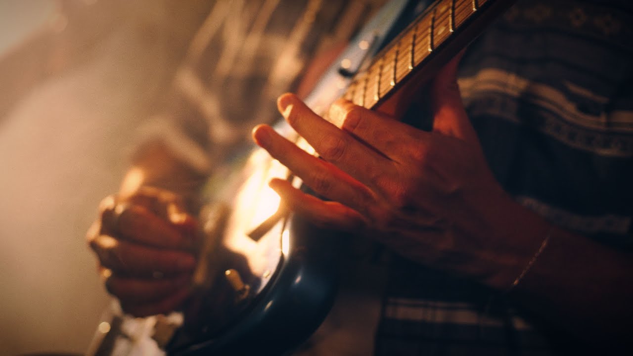 bye bye baïne - EMPTY SHELL (Live session)
