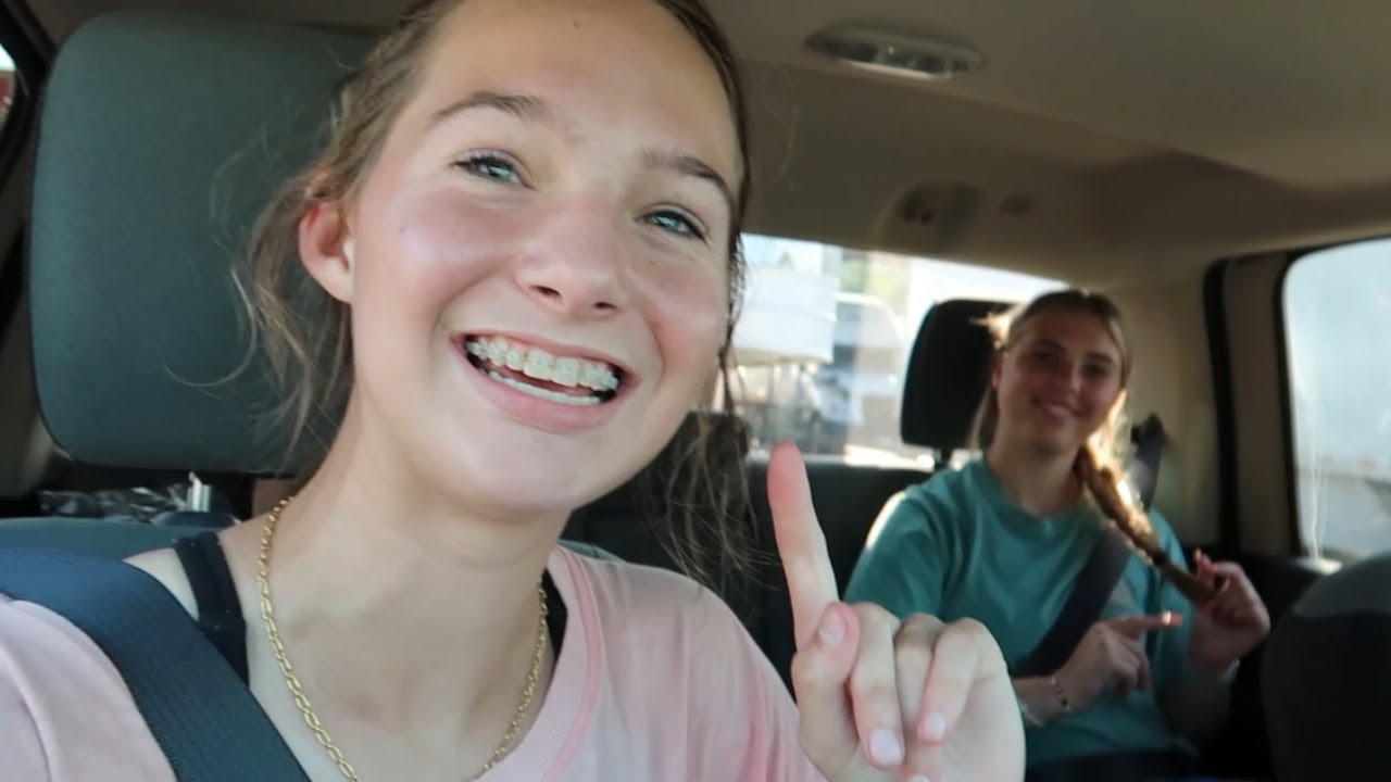 Road Trippin` [NO PARENTS] with FRIENDS !!