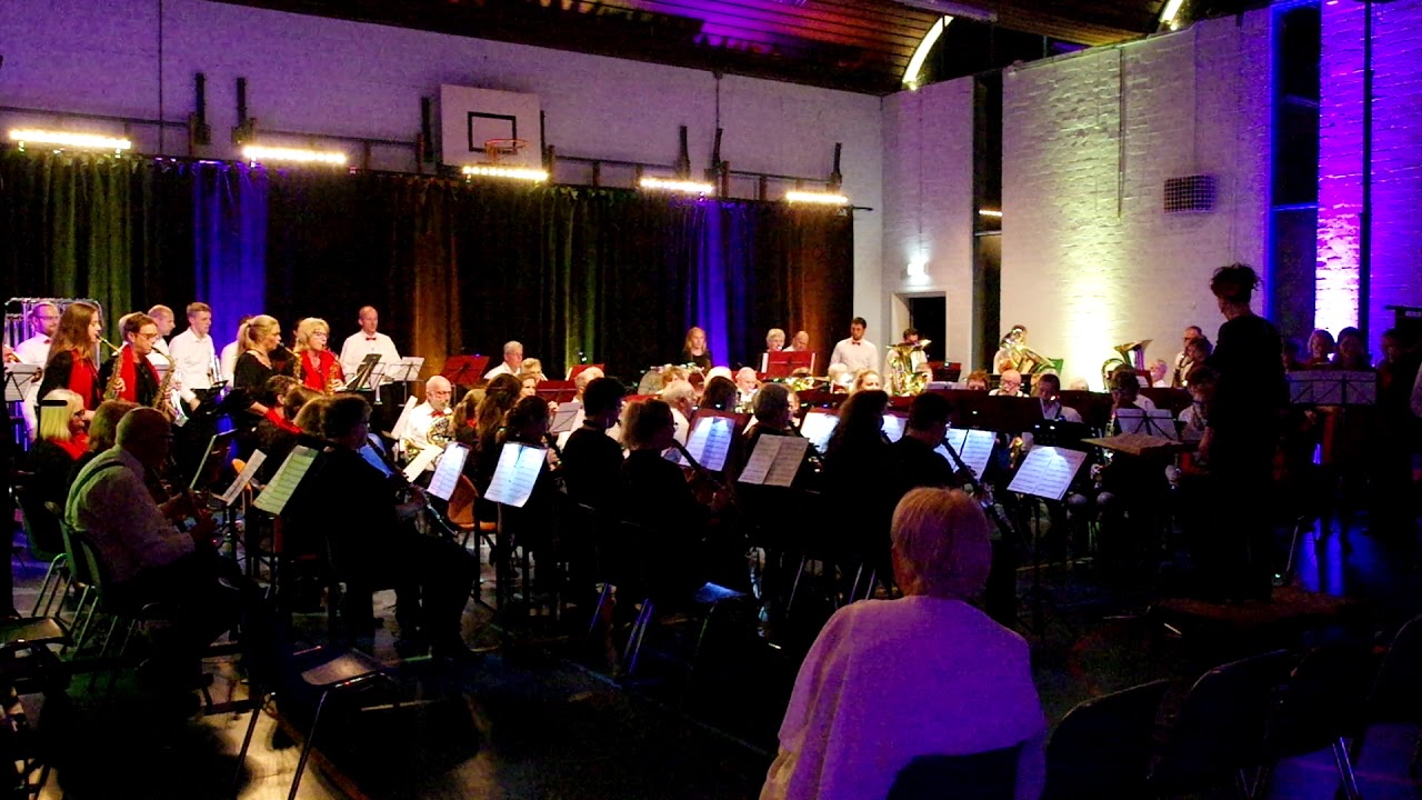 El Pueblo gespeeld door Excelsior Hoofddorp en de Abcouder Harmonie.