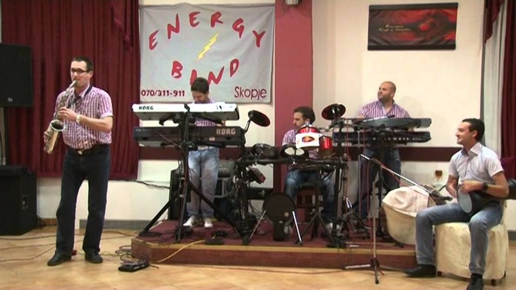 Plavi cocek Cover By Energy Band (2012)