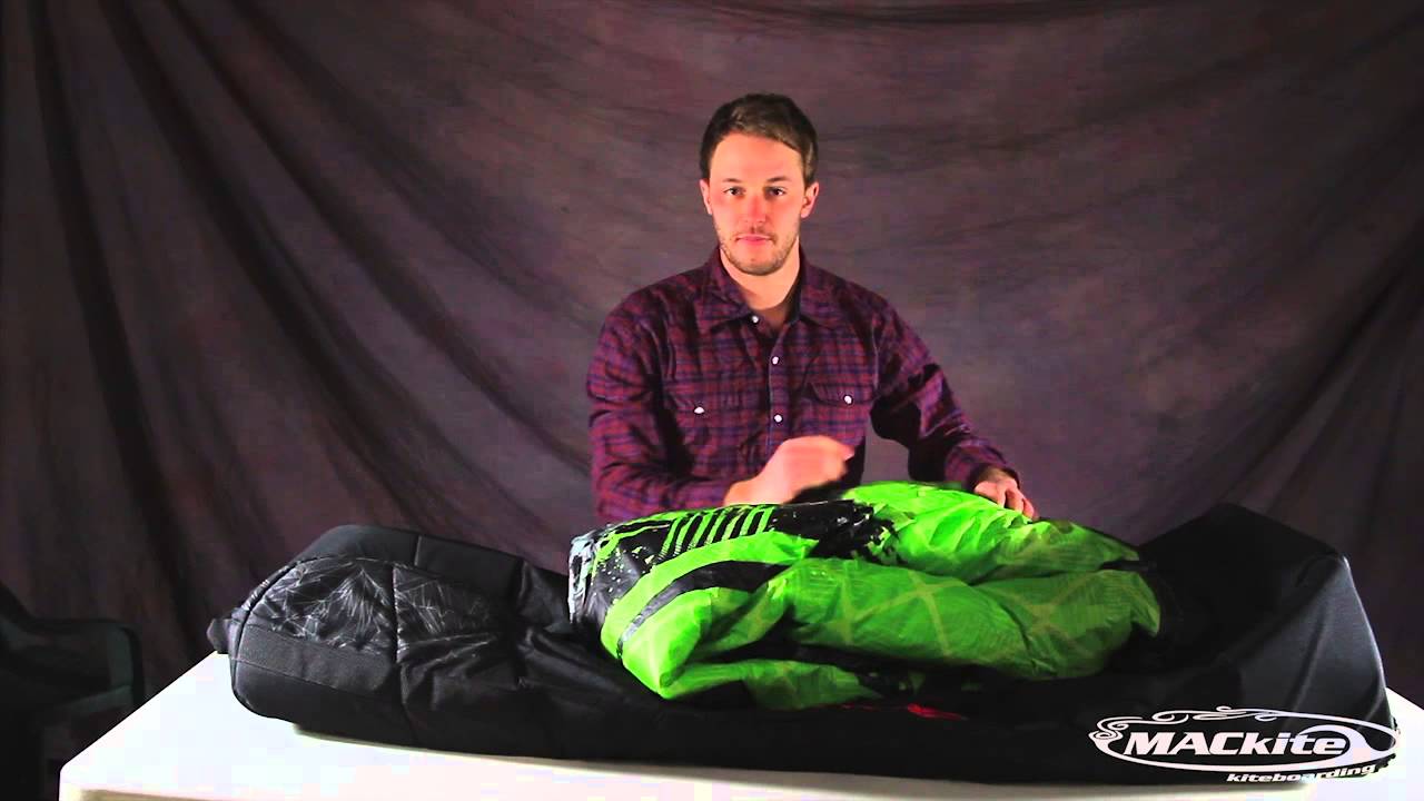 What's in the bag Kiteboarding Travel Bag - Dakine Club Wagon 2013