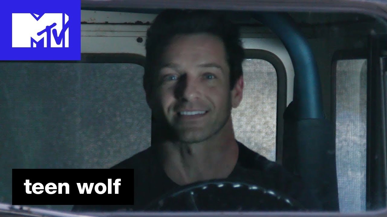 Ian Bohen 'The Roscoe Confessionals' | Teen Wolf (Season 6B) | MTV