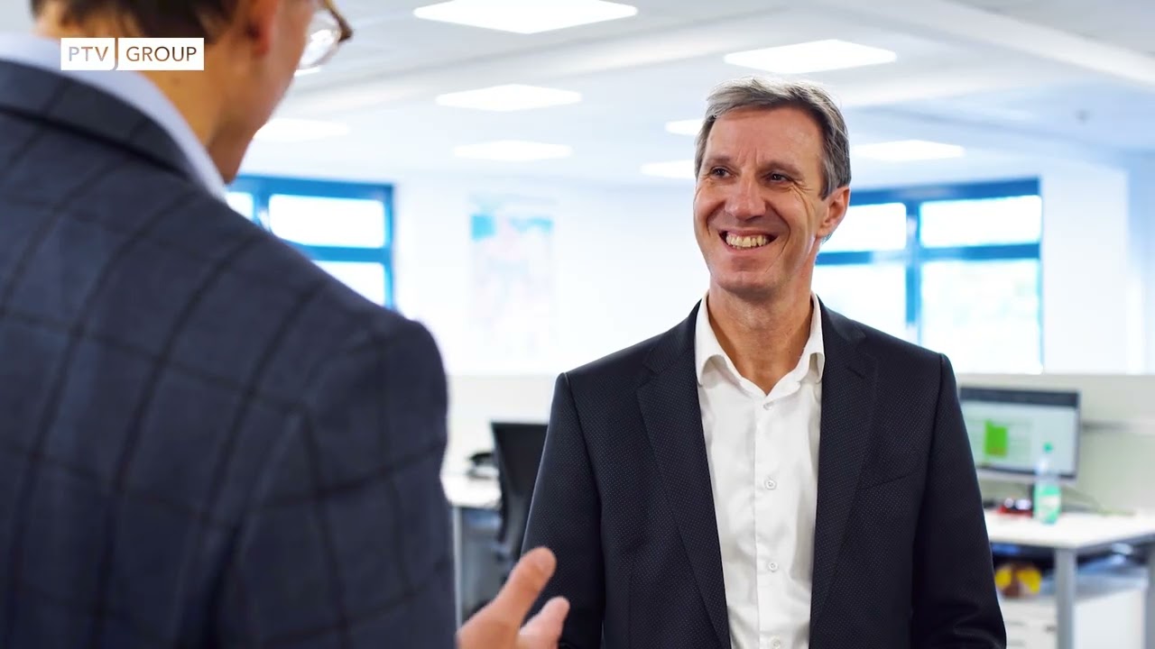 Willkommen zum PARTNERNETZWERK der PTV Group (unbedingt auch 3:01 bis 3:08 ansehen!)