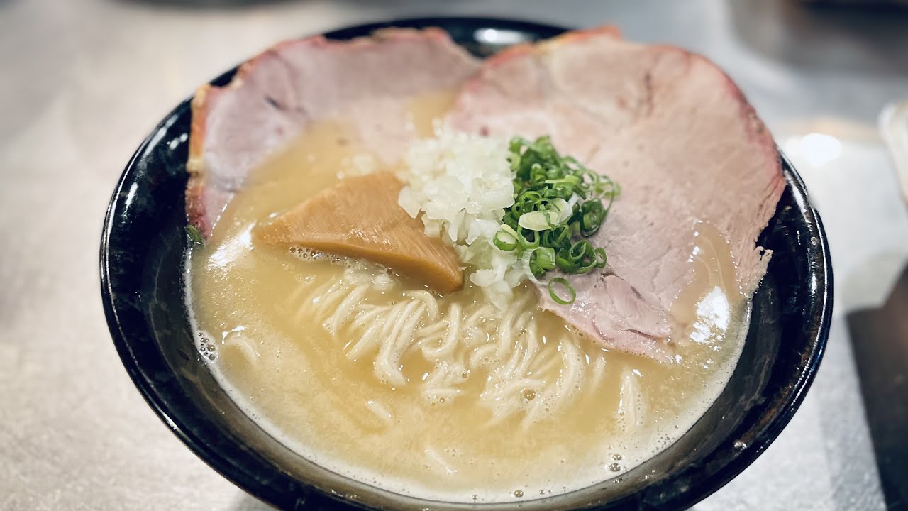 一碗雞白湯拉麵的誕生 日本職人的拉麵技藝 Japanese Ramen Chef makes Chicken Chashu Ramen in Taipei｜克里斯丁細品 feat. 五之神製作所