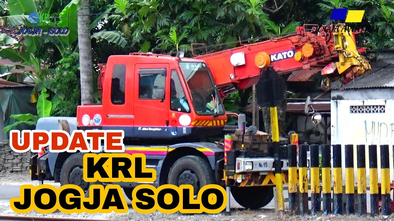 Progress KRL Jogja Solo di stasiun Brambanan