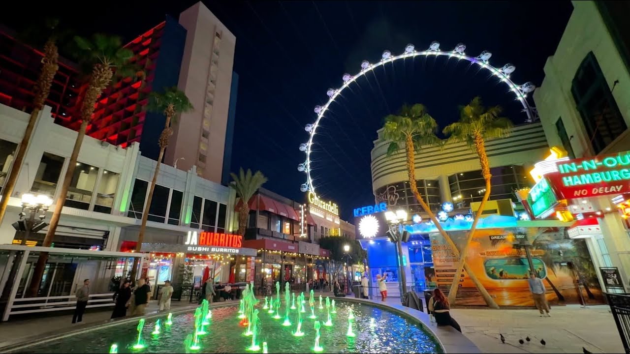 The Linq Restaurant Promenade To High Roller Ferris Wheel, Las Vegas, NM