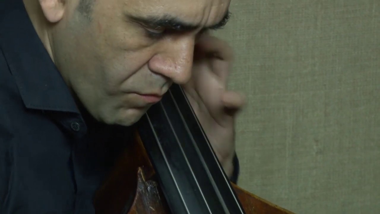 Юрий Левитин - соната для контрабаса соло,сочинение 58. Менаметов Дилявер - контрабас.