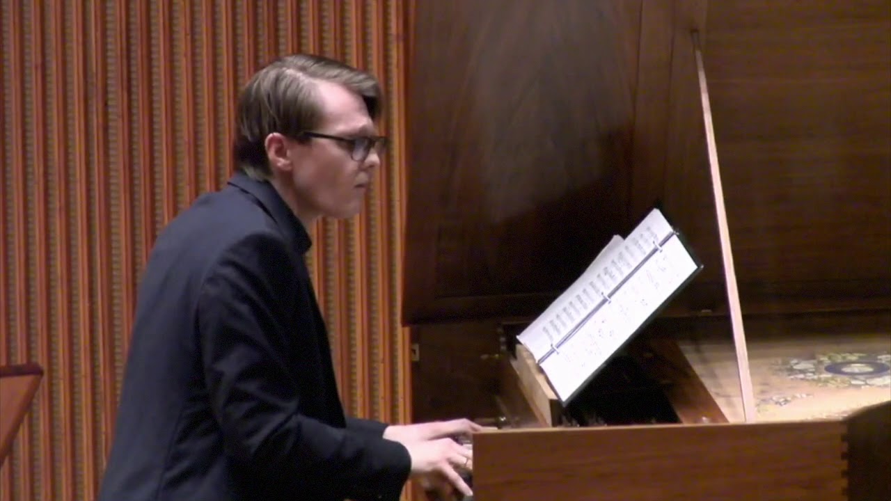 Louis Couperin - Pavane in f# - Mark Edwards, harpsichord