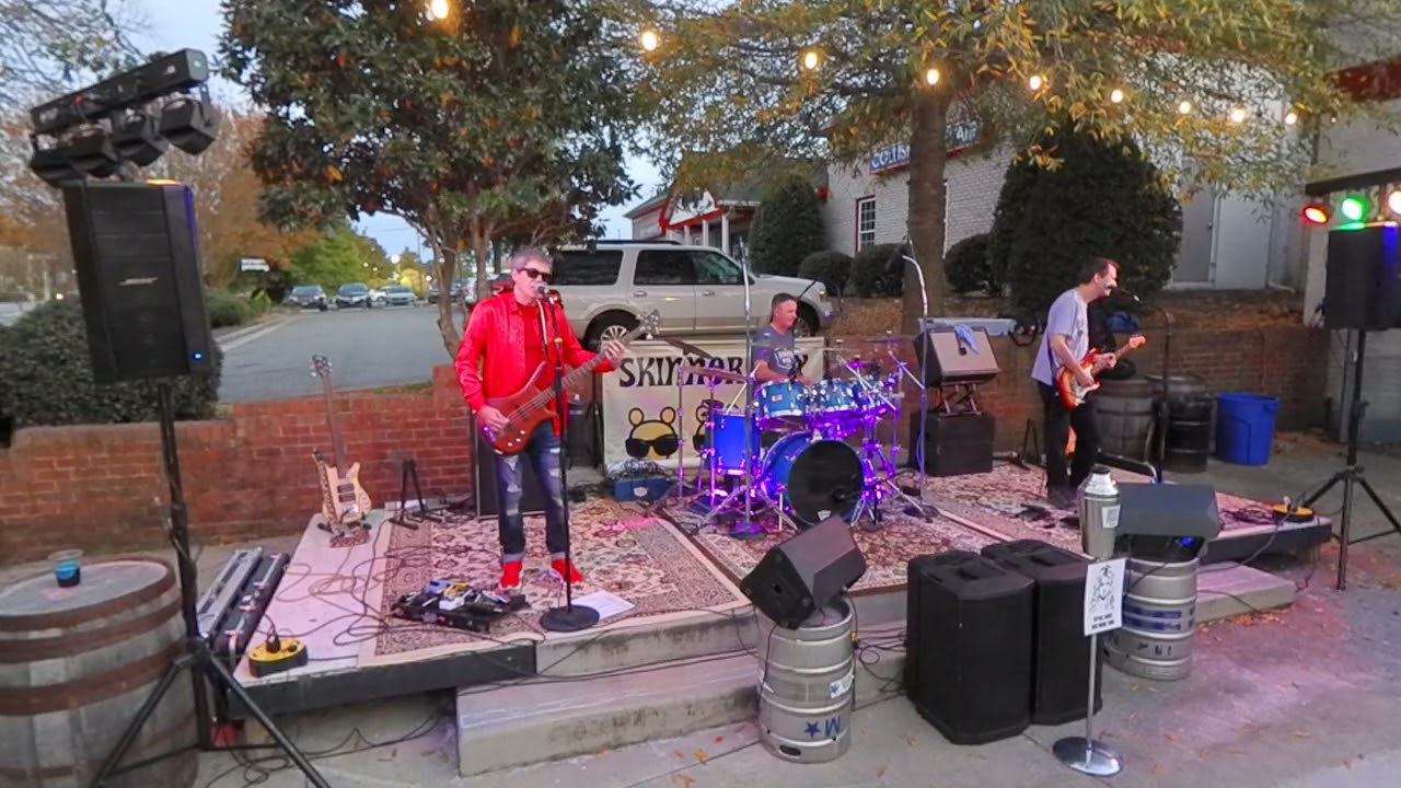 Skinner Box - Low [Cracker]