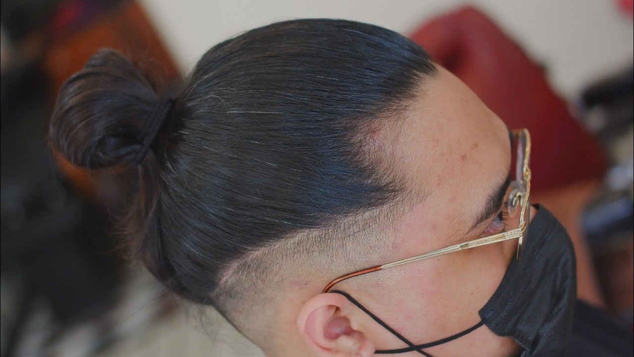 how to cut - TOP KNOT / MAN BUN - hairstyle 🔥
