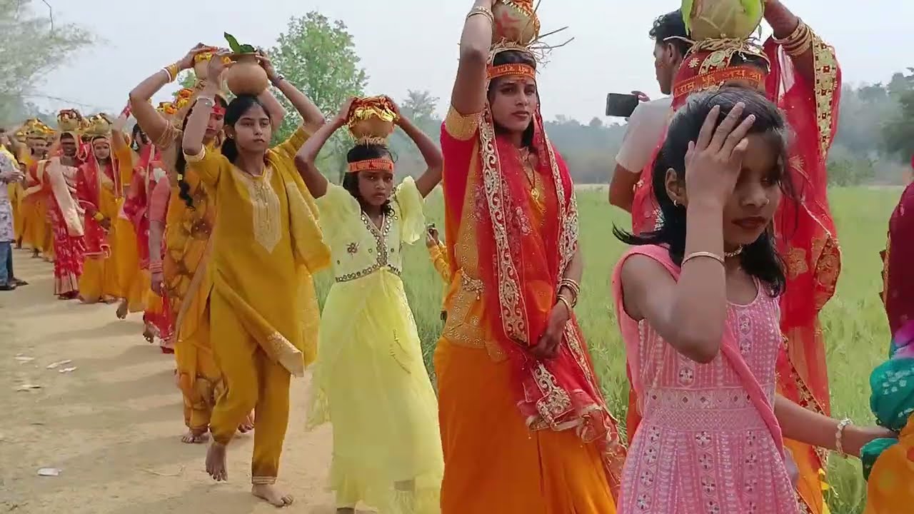 सिमुलतला में श्री श्री 1008 शिवशक्ति महायज्ञ की भव्य कलश यात्रा8 मार्च को निकली भव्य कलश यात्र